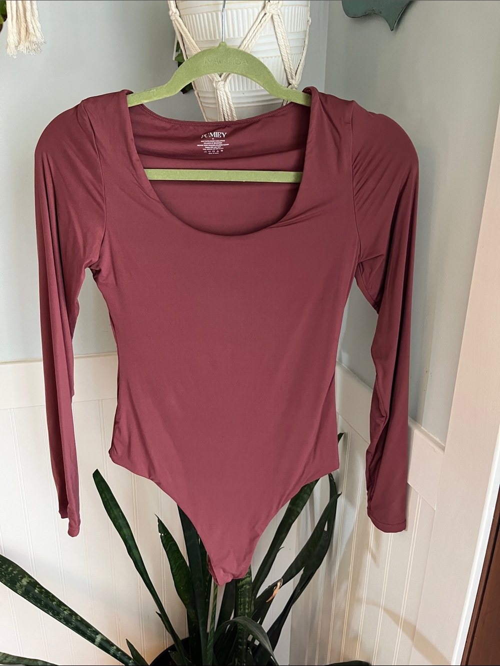 Auden Long Sleeve Scoop Neck Bodysuit in Mauve